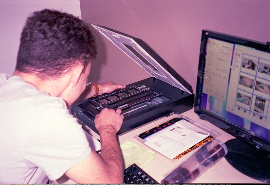 Photo electronic auditing