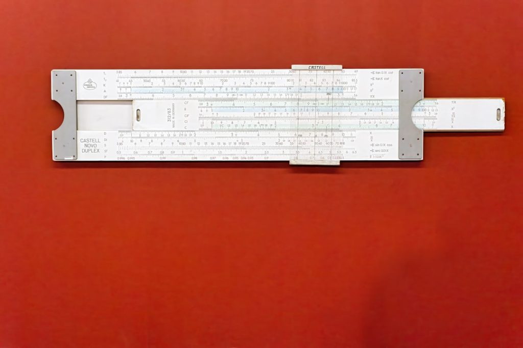 Photo deduction calculator