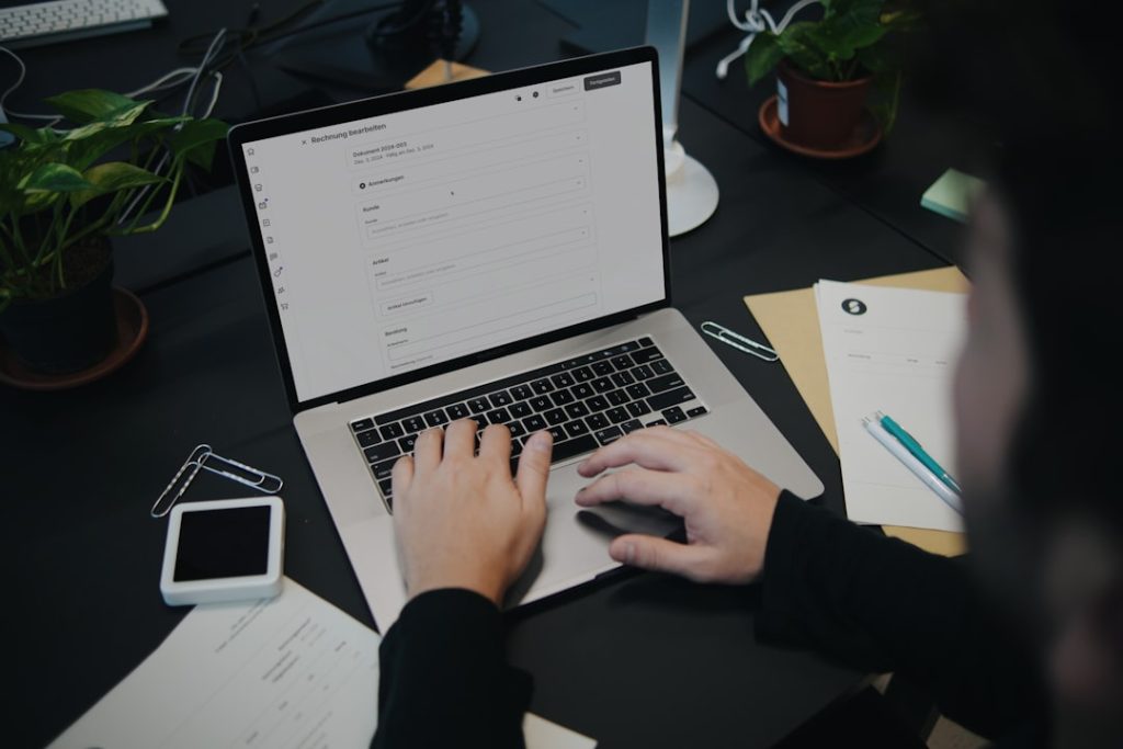 Photo financial software