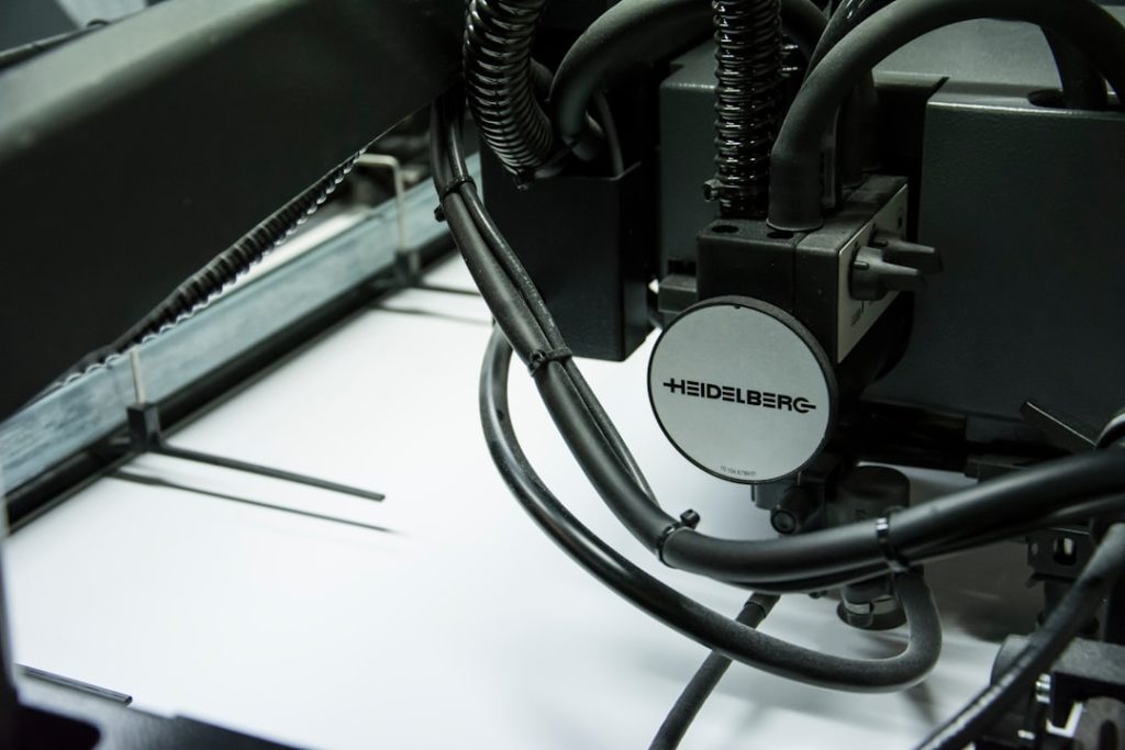 Photo electronic auditing